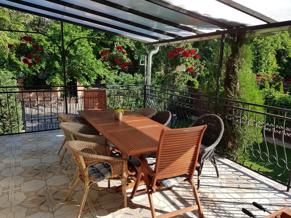 Palma Villa In City Park Budapest - Semi Suteren المظهر الخارجي الصورة