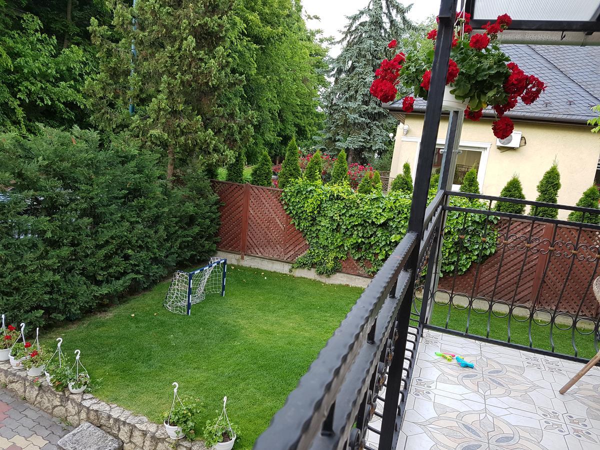 Palma Villa In City Park Budapest - Semi Suteren المظهر الخارجي الصورة