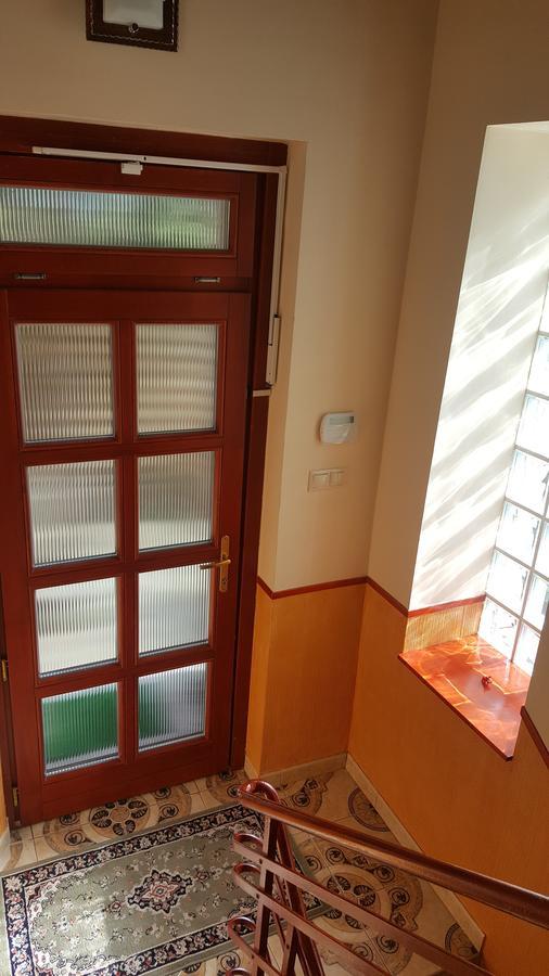 Palma Villa In City Park Budapest - Semi Suteren المظهر الخارجي الصورة